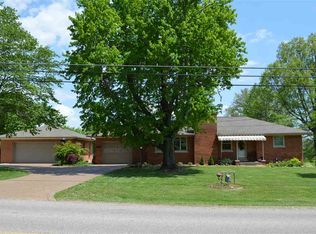 266 S Yankeetown Rd, Boonville, IN 47601