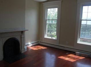 33 Essex St, Boston, MA 02129