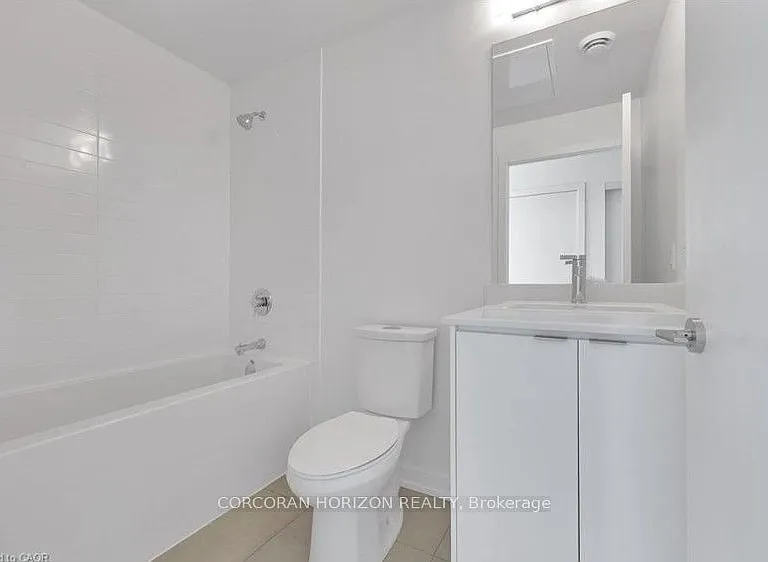 55 Duke St W #2508 — Photo 7