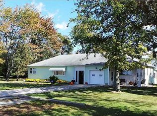 23020 Dunbridge Rd, Perrysburg, OH 43551