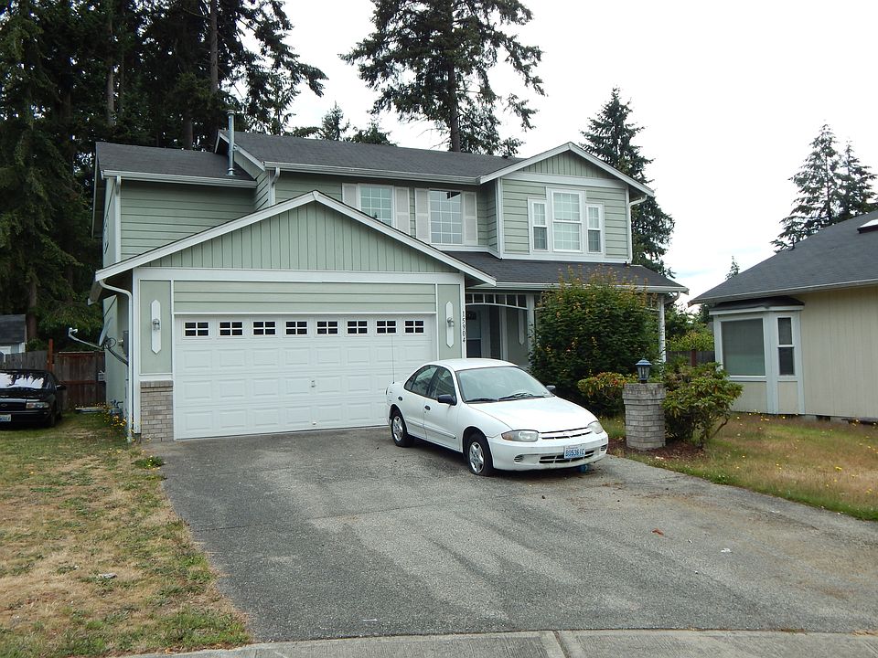 2nd image of 15904 15th Avenue Ct E