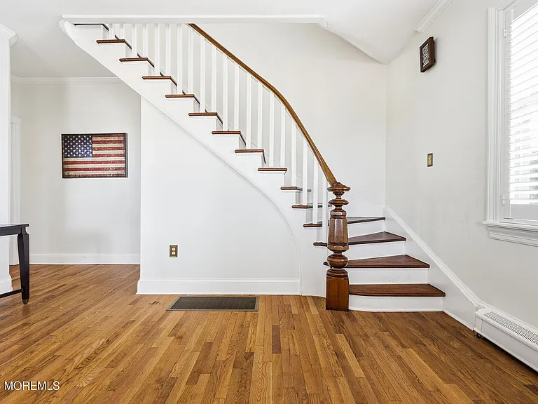 93 Central Ave — Photo 37
