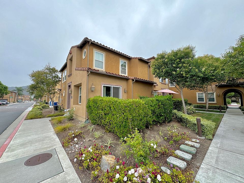 1st image of 17011 Calle Trevino Unit 8