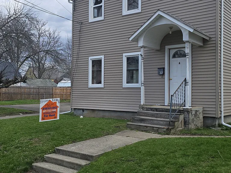 232 Birchwood Ave #C — Photo 1