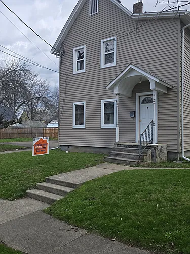 232 Birchwood Ave #C Photo 1