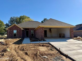 565 Patrick Farms Dr, Pearl, MS 39208