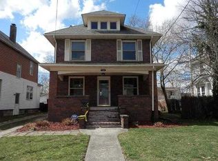 828 Dayton St, Akron, OH 44310