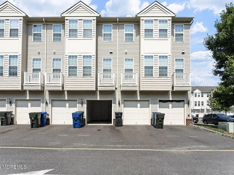 36 Kyle Dr — Photo 18