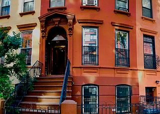 1st image of 524 Carlton Ave #1
