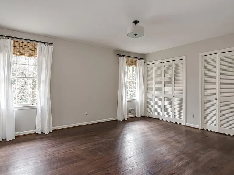 4601 Club Cir NE — Photo 14