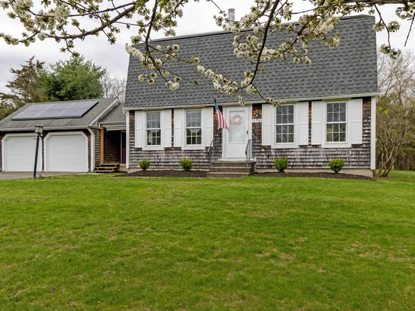 176 Highmeadow Lane, Middletown, CT 06457