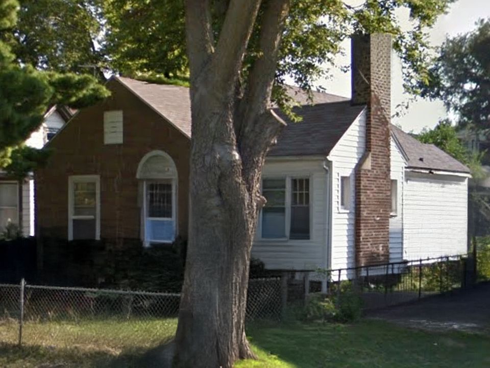 2nd image of 1425 7th St