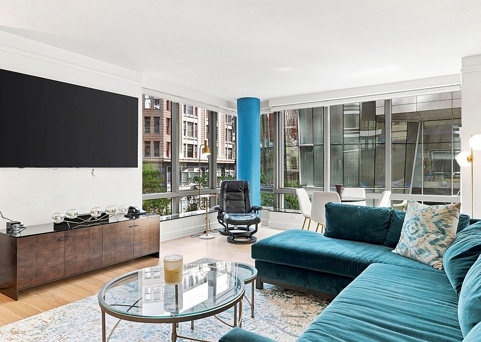 1st image of 3 Avery St Unit 305