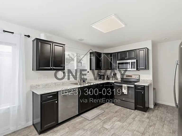 630 E Jensen St #104 — Photo 14