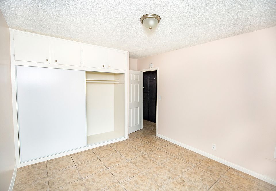 1st image of 3382 Norton Ave APT D