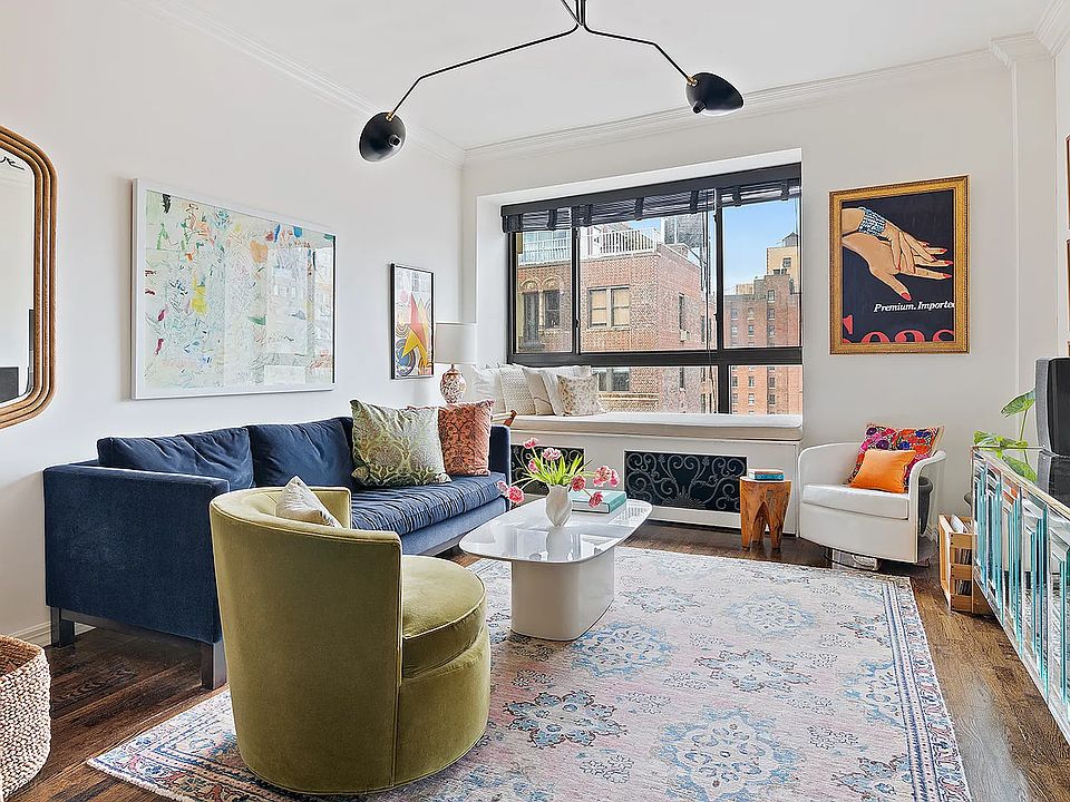 1st image of 23 10th St APT 901