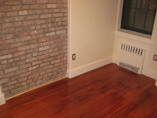 Rented by Sam Tabak | media 42