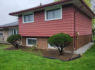 77 Rolling Acres Dr #2, Welland, ON L3C3N6