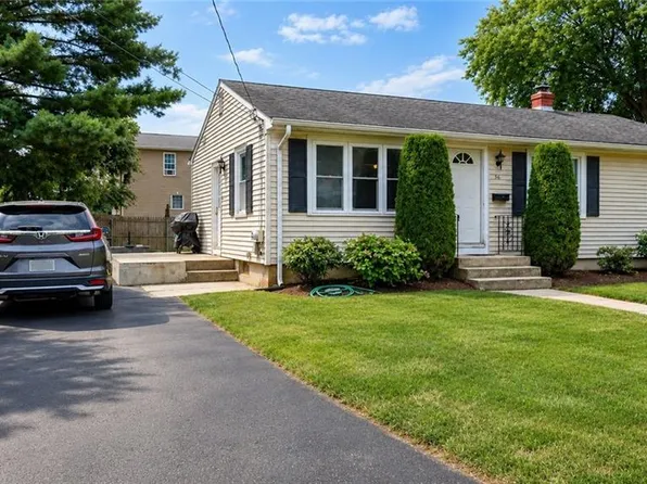 36 Rosemont Ave, Johnston, RI 02919