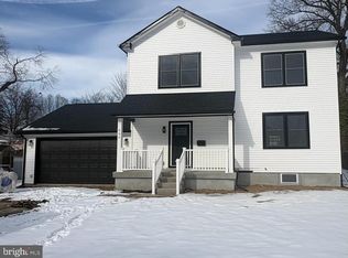 535 Princess Ave, Croydon, PA 19021