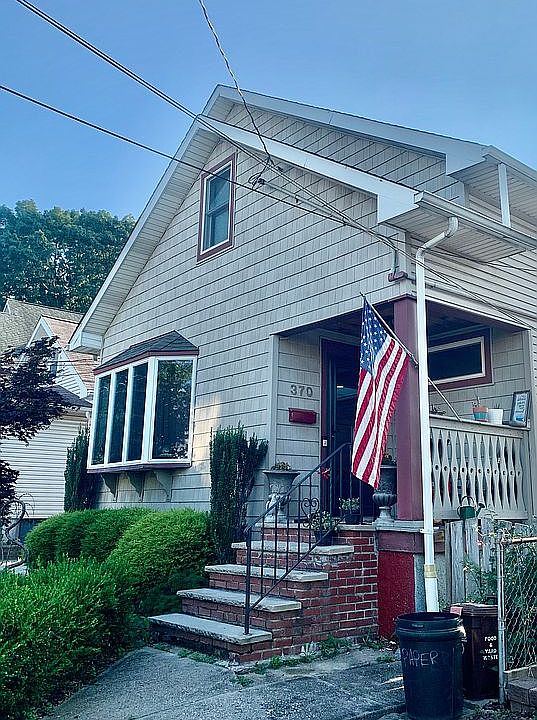 1st image of 370 Neal Dow Ave