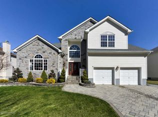 11 Cannon Rd, Old Bridge, NJ 08857