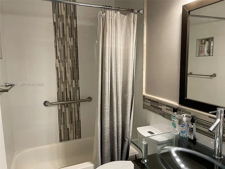 409 NW 87th Ln — Photo 22