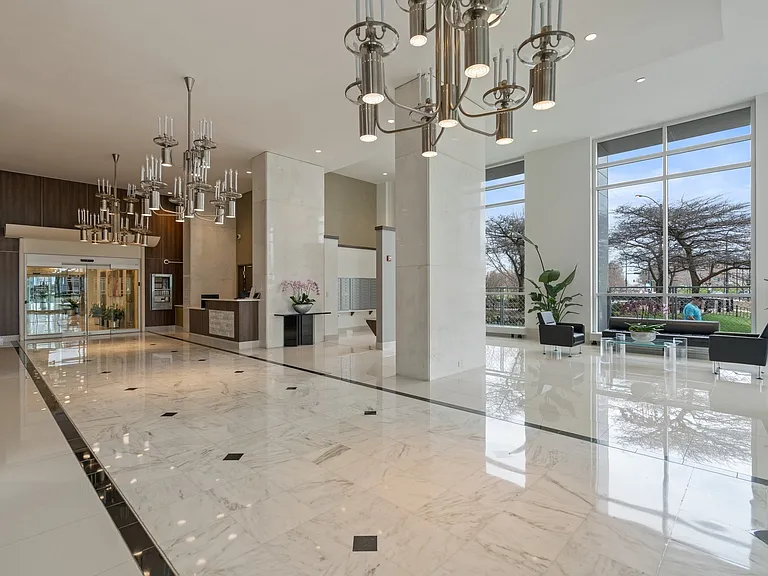 1550 N Lake Shore Dr #3E — Photo 7