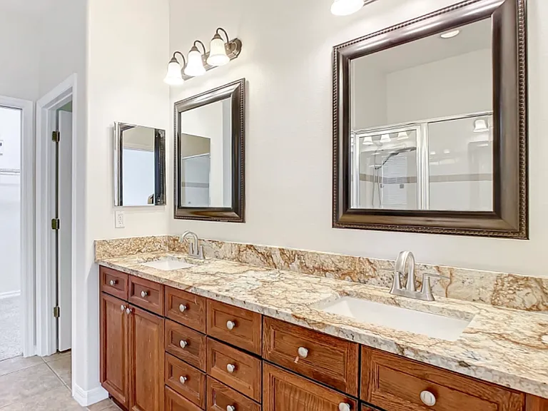 10809 Masters Dr — Photo 49