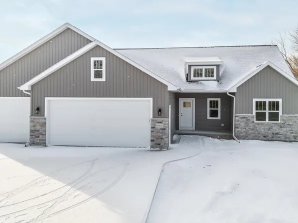 N9537 Handel Dr, Appleton, WI 54915