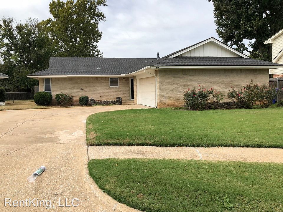 1st image of 816 Annie Ct