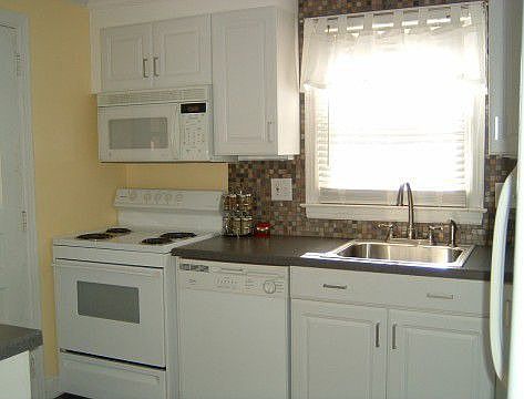 Kitchen - New Cabinets, Counters, Slate Floor & Backsplash!