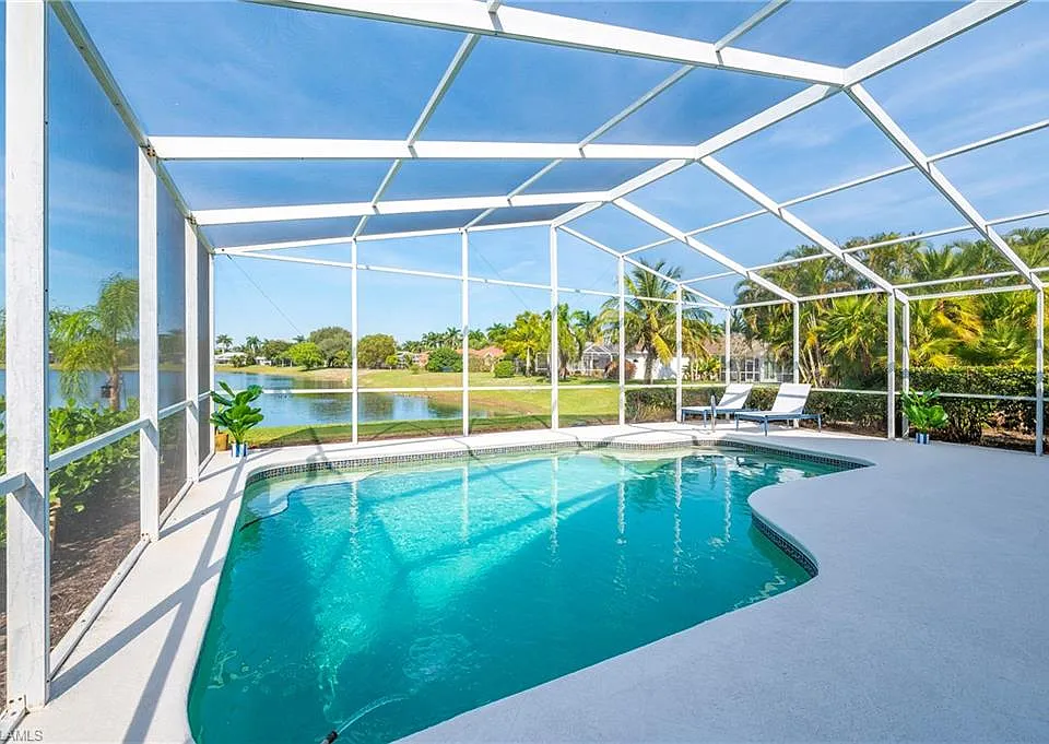1526 Vintage Ln