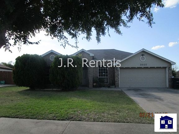 2nd image of 3507 Bamboo Ln