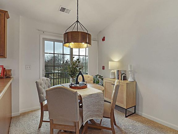5th image of 1507 24th AVENUE #20