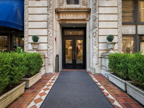 21 Beacon St APT 4T, Boston, MA 02108