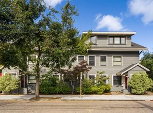 6395 Hillegass Ave, Oakland, CA 94618