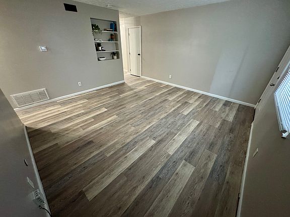 4th image of 451 Alden Ave #Ddac5afe6
