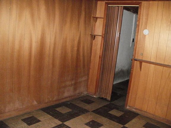 2nd image of 17163 Fleming Ave