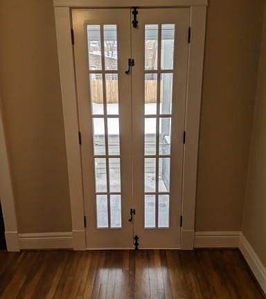 4th image of 947 Lafayette Ave #1