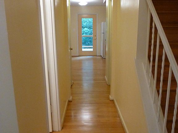 3rd image of 5480 Mersea Ct