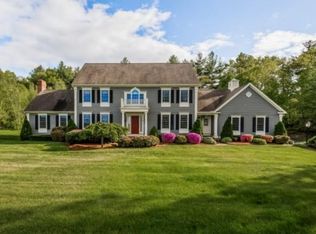 5 Shadow Ridge Rd, Londonderry, NH 03053