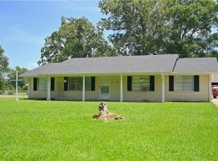 1021 10th St, Glenmora, LA 71433