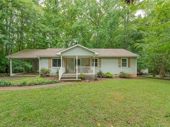 2948 Rockcrusher Rd, Lexington, NC 27292