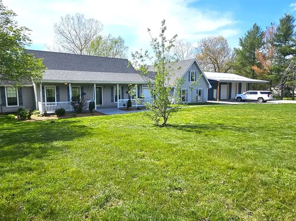 1313 Stayton Rd, Cumberland Furnace, TN 37051