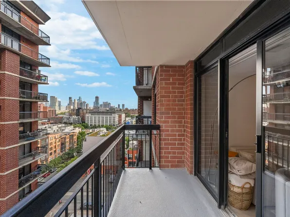 700 1st Street image 15 of 17