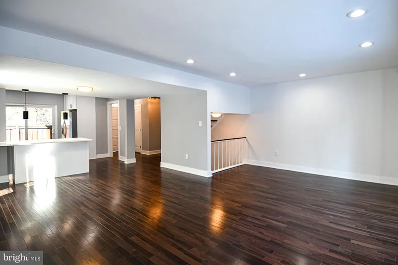Thumbnail 19