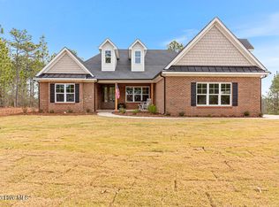 101 White Dr, West End, NC 27376