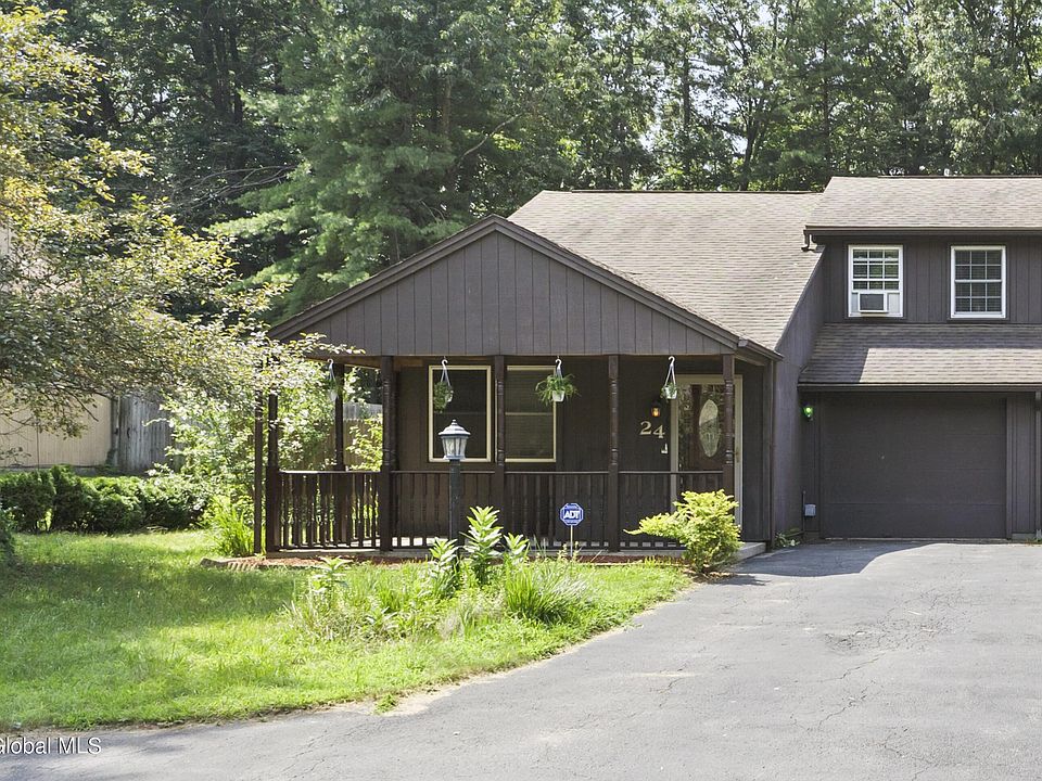 1st image of 24 Pepperbush Place