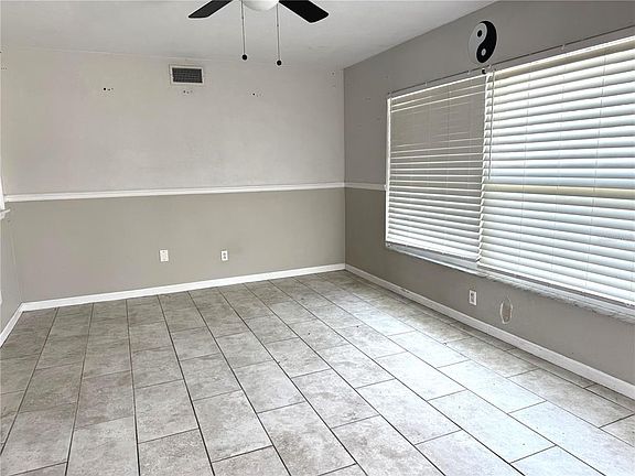 5th image of 9167 108th St